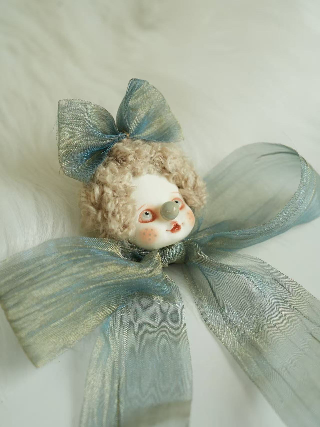 Blue & gold lace freckled doll brooch