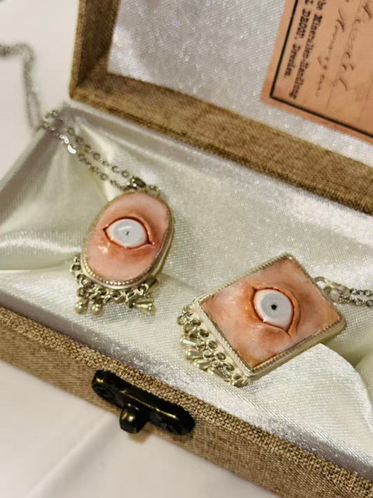 Moon's Eye Necklace