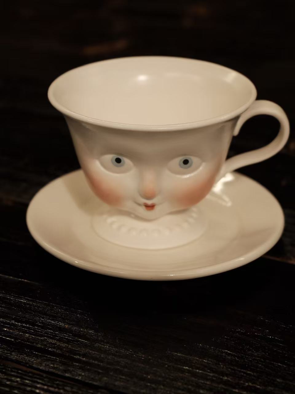 Dolly Tea Set (with saucer)